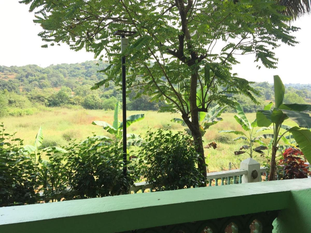 Jesant Valley Holiday Homes Кандолим Экстерьер фото